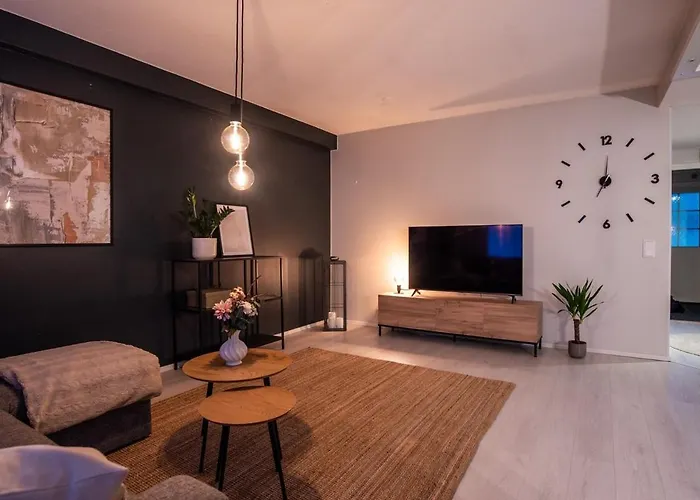 Arctic Forest With Sauna And Near Center Διαμέρισμα *